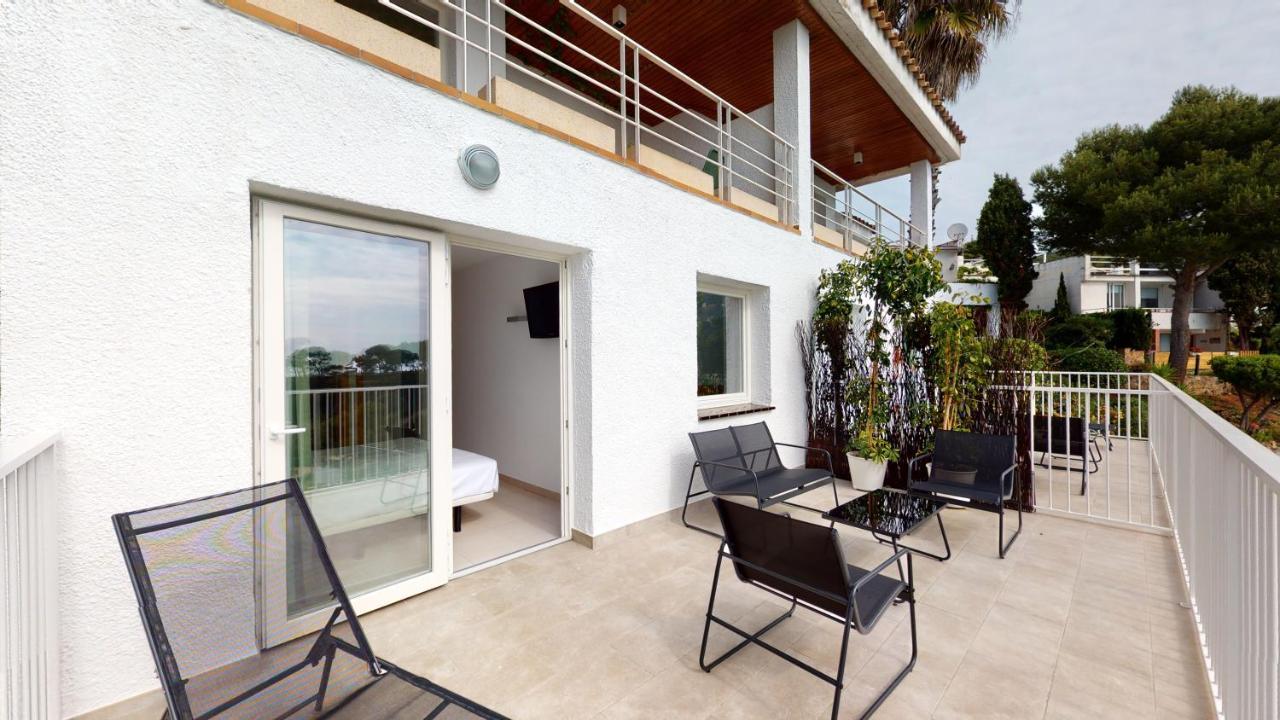 Villa Reymar - Diseno Y Vistas Al Mar Тоса де Мар Екстериор снимка